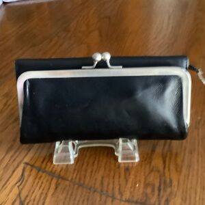 Travelon Black and Floral Wallet